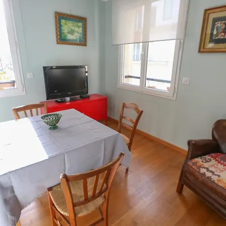 Apartament Charming Bright And Cosy Apt Eiffel Tower Paryż
