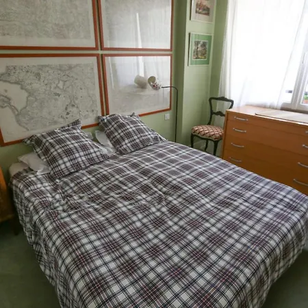 Charming Bright And Cosy Apt Eiffel Tower Paryż