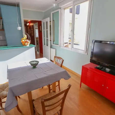 Apartament Charming Bright And Cosy Apt Eiffel Tower Paryż